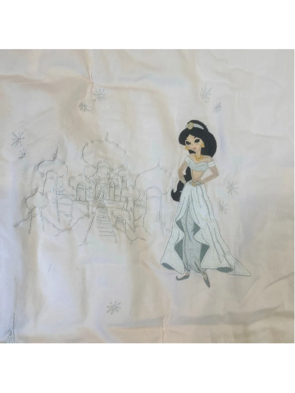 Pottery Barn Kids Disney Princess Quilt Crib White Embroidered Cotton Whimsy